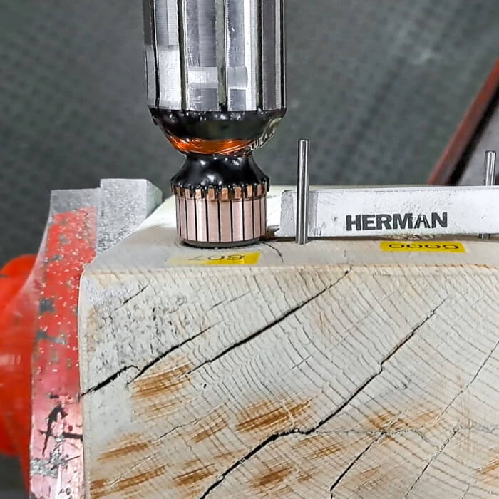 Sada brusných kamenů HERMAN QGH-23 Pro motory ˃ 1000W | 4 páry v sadě