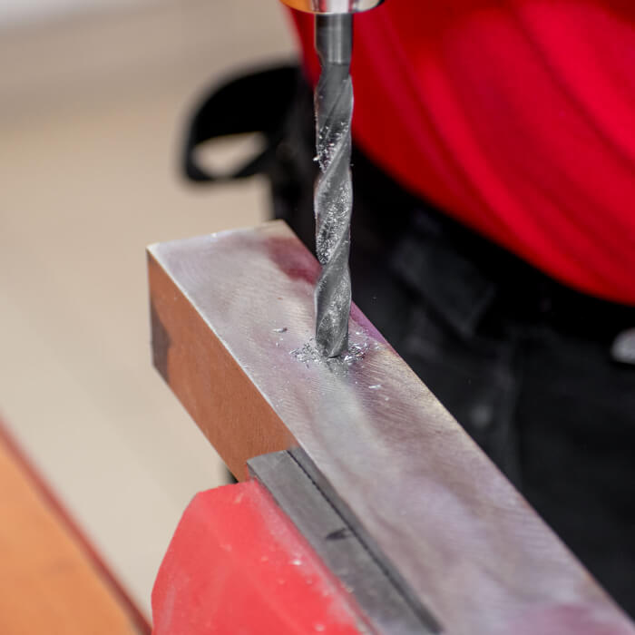 AKCE! Aku vrtací šroubovák HERMAN AXS-1080 | 10,8 V Komplet | Sada vrtáků ZDARMA