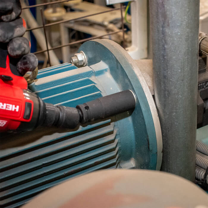 Kloubový adaptér Impact HERMAN SW-81 1/2" na 1/2"